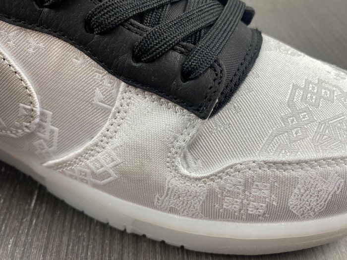 CLOT x fragment x Nike Dunk Low FN0315-110