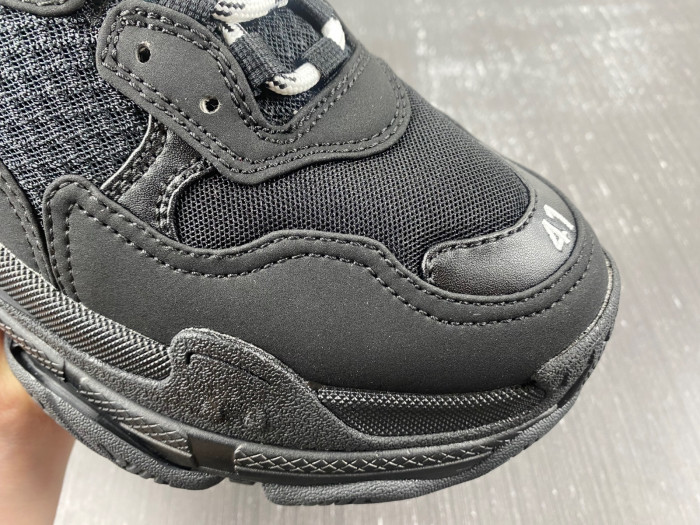 BLCG Sneaker Triple.s.Gomma 755686 W3SM2 1000