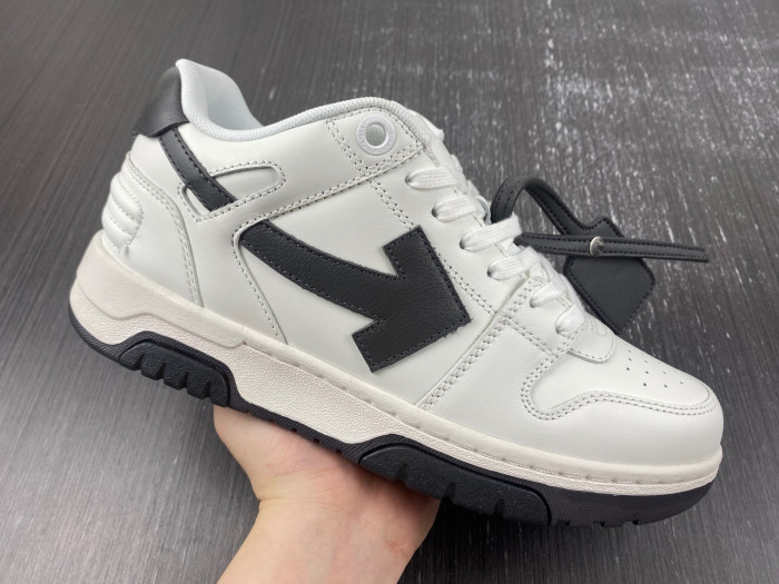 OFW SNEAKER