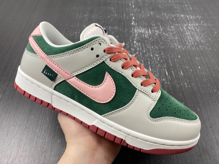 Nike Dunk Low SE All Petals United Fir Green (Women