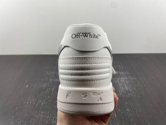OFW SNEAKER