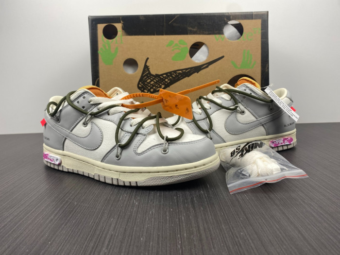 Nike Dunk Low OFW Lot 22 DM1602-124