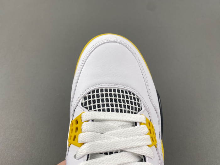 Air Jordan 4 Retro Vivid Sulfur (Women