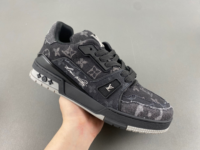 Lou1su1tt Skate Sneaker