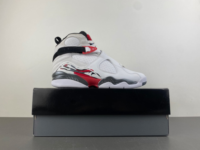 Air Jordan 8 Retro Bugs Bunny (2025) 305381-100