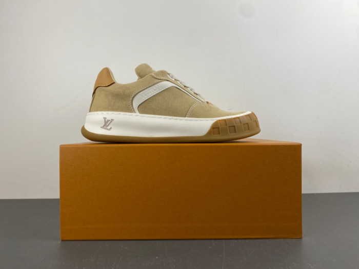 Lou1su1tt Tilted Sneaker