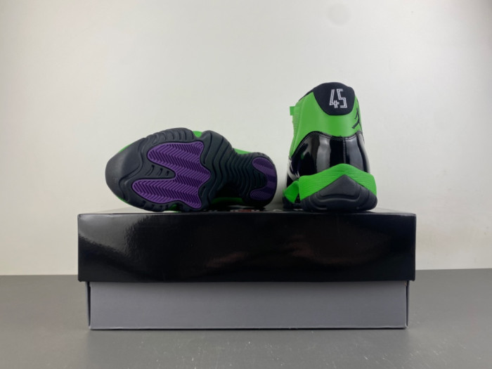 Air Jordan 11 Green and black CT8012-310