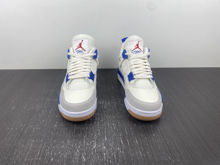 Nike SB x Air Jordan 4 White and Blue DR5415-104