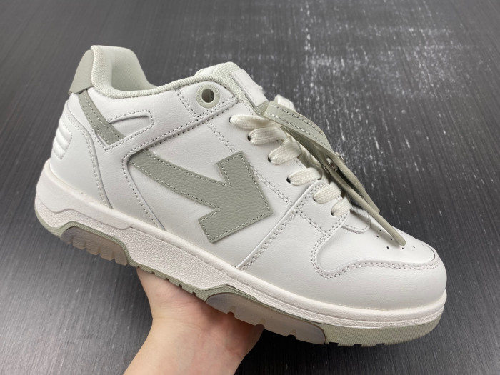 OFW SNEAKER