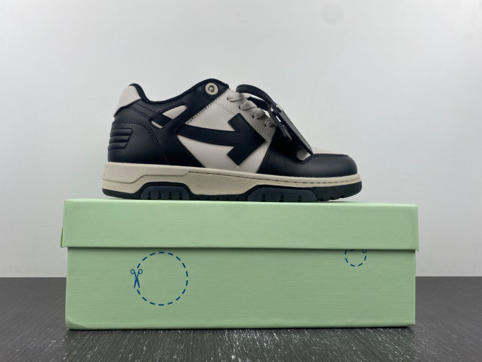 OFW SNEAKER