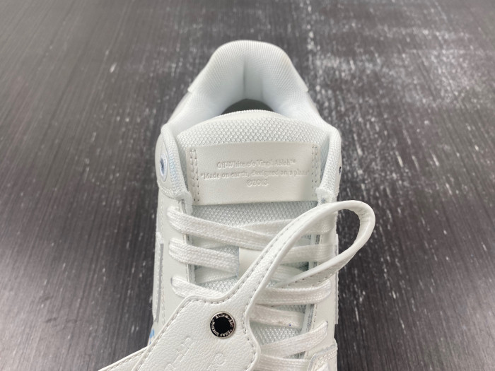 OFW SNEAKER