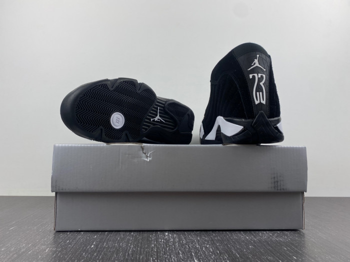 Air Jordan 14 Retro Black White 487471-016