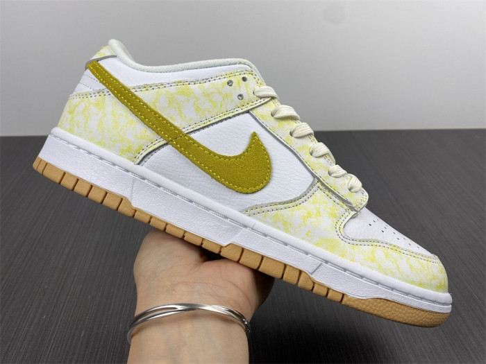 Nike Dunk Low Yellow Strike DM9467-700