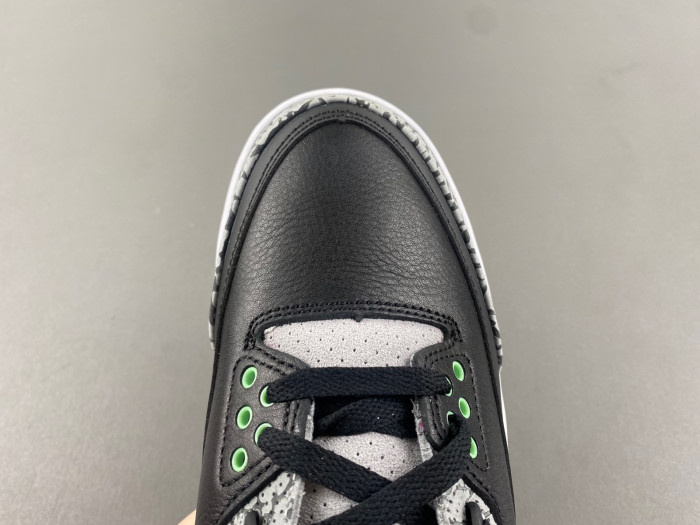 Air Jordan 3 Retro Green Glow CT8532-031