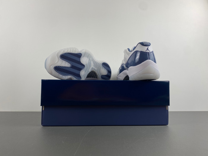 Air Jordan 11 Retro Low Midnight Navy (2024) FV5104-104