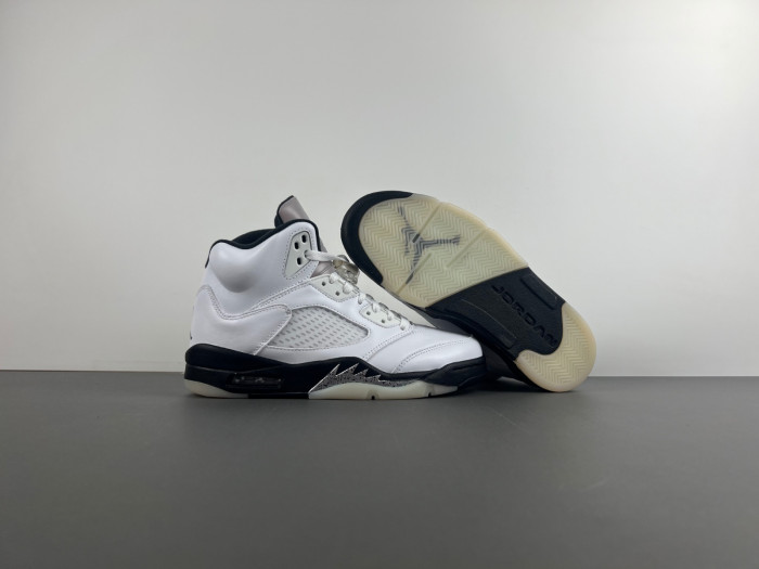 Air Jordan 5 Retro Reverse Metallic DD0587-110