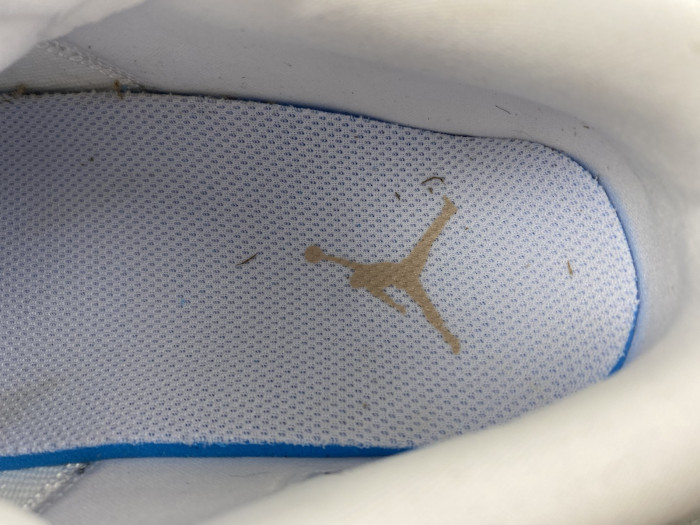 Air Jordan 1 Low SE Metallic Zinc (Women