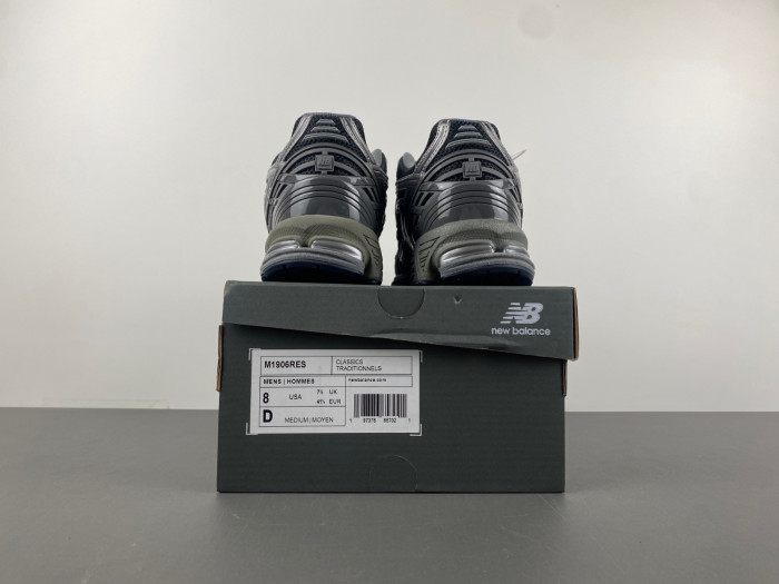 N3W BLANCE 1906R Phantom Dark Grey Metallic Silver M1906RES