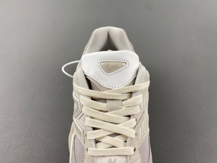 N3W BLANCE 9060 Grey Moonbeam U9060MM