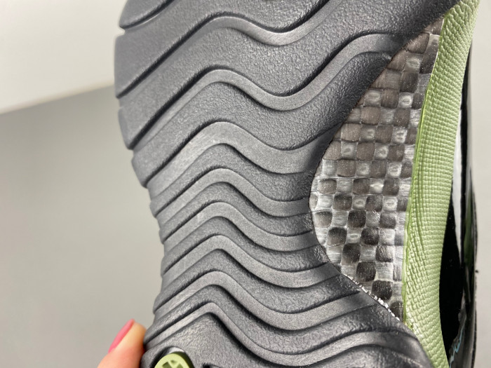 Air Jordan 11 "hunter green" CT8012-300