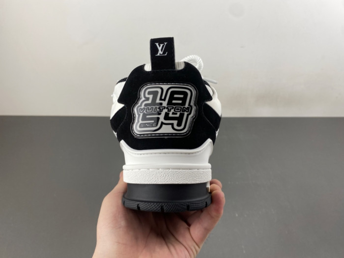 Lou1su1tt Skate Sneaker