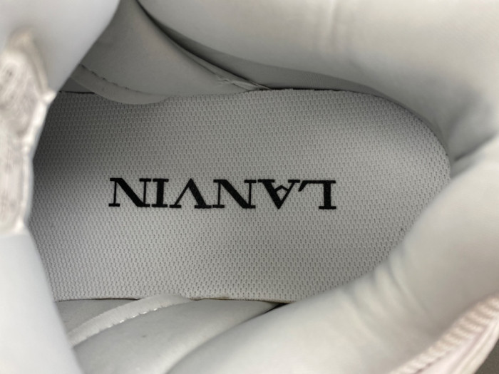 Lanu1n sneakers