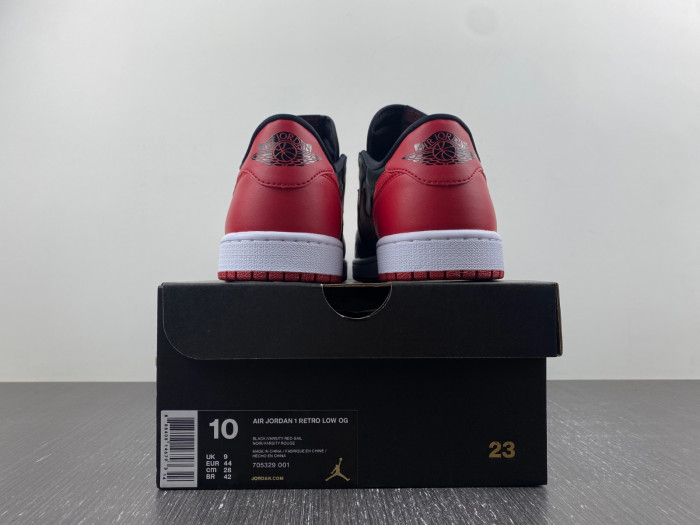 Air Jordan 1 Retro Low Bred (2015) 705329-001