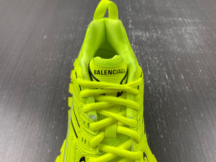 BLCG DEFENDER RUBBER PLATFORM SNEAKERS 685611 W1RA3 7510