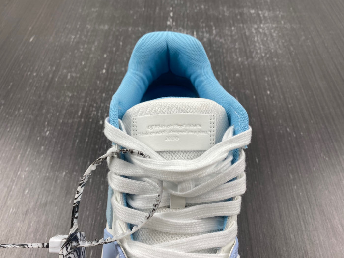 OFW SNEAKER