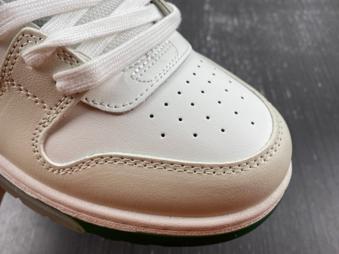 OFW SNEAKER