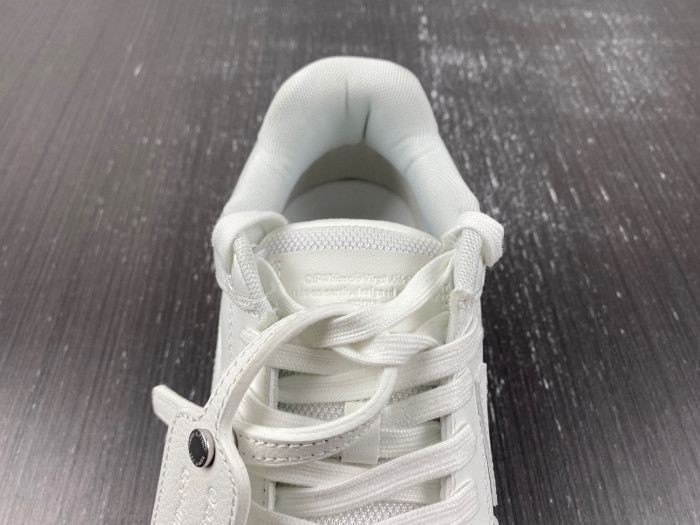 OFW SNEAKER