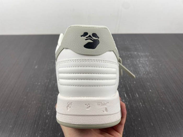 OFW SNEAKER