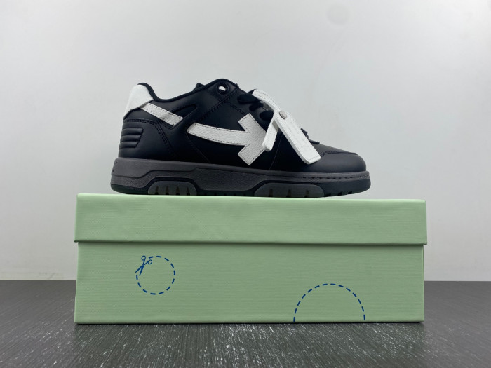 OFW SNEAKER