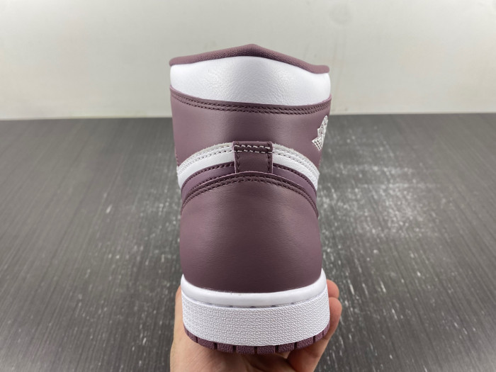 Air Jordan 1 Retro High OG Sky J Mauve DZ5485-105