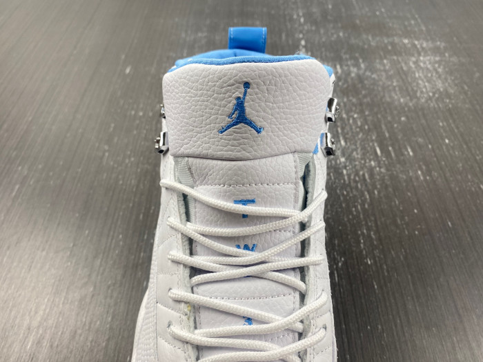 Air Jordan 12 Retro White University Blue (2004) (Women