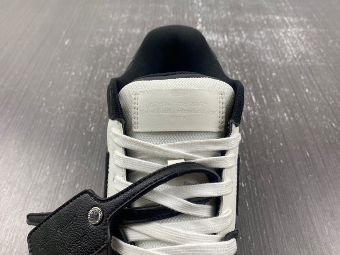 OFW SNEAKER
