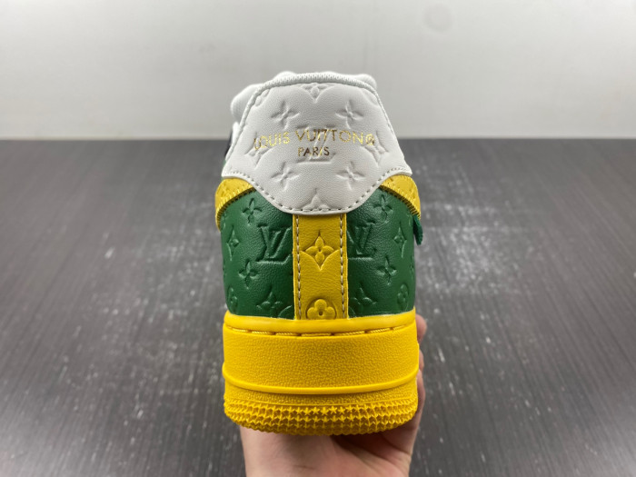 Nike Air Force 1