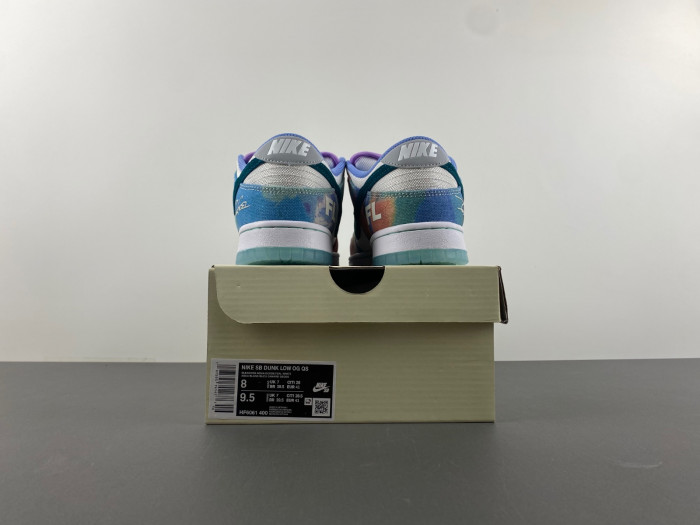 Nike SB Dunk Low Futura Laboratories Bleached Aqua HF6061-400