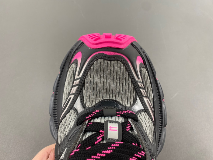 BLCG 911 SNEAKER 784342 W2MV2 9050