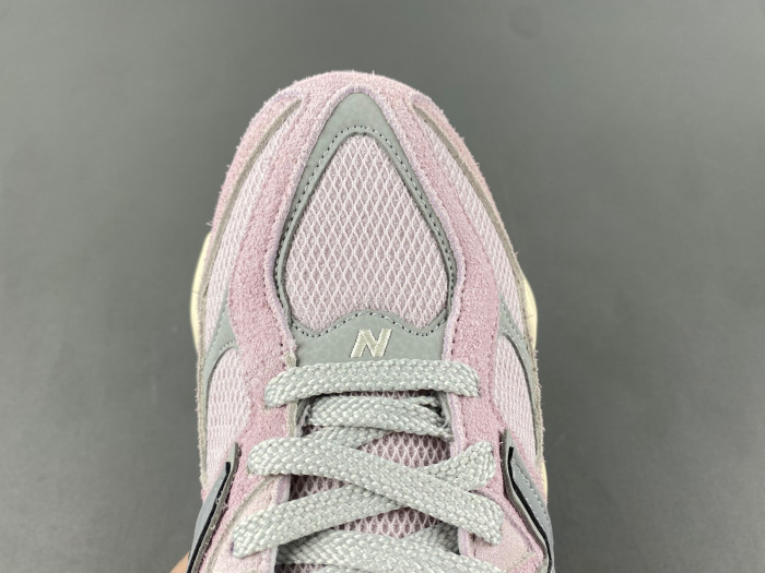 N3W BLANCE 9060 December Sky U9060HSP