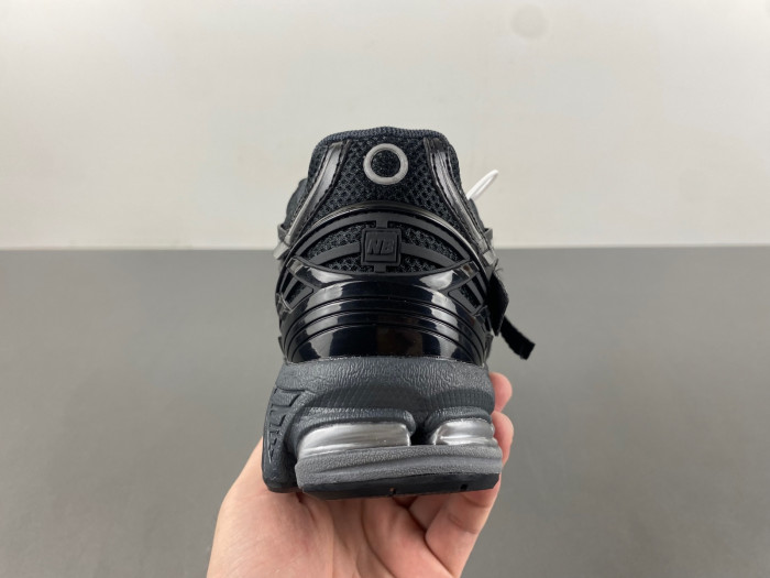 N3W BLANCE 1906A Black M1906AF