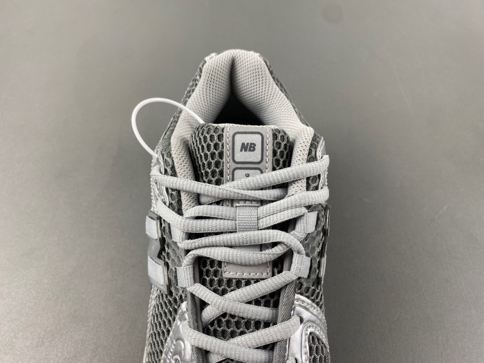 N3W BLANCE 1906R Harbor Grey M1906REH