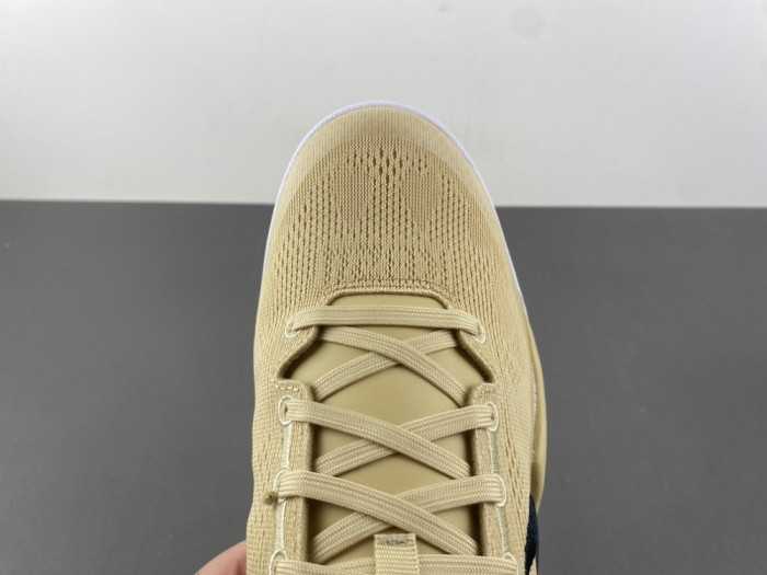 Nike Kobe 8 Protro TB Champagne Gold HM6469-701