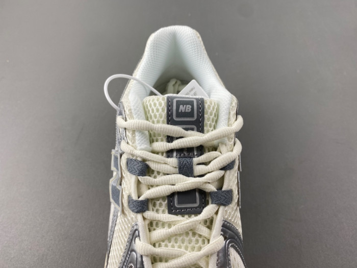 N3w Balance 1906W Moonrock Silver M1906RFS