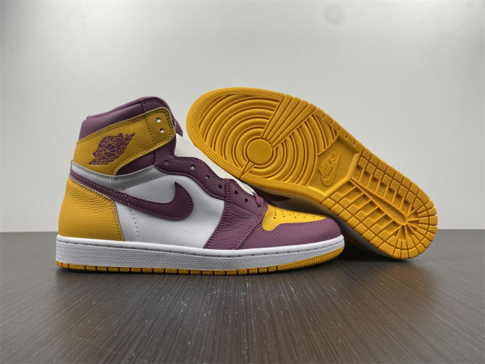 AIR Jordan 1 Retro High OG Brotherhood 555088-706