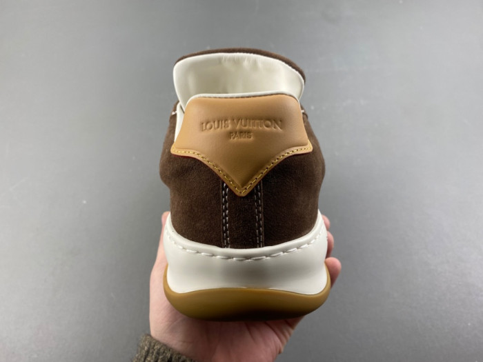 Lou1su1tt Tilted Sneaker