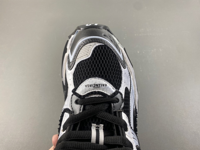 BLCG Runner Lighted Sneaker 853225-WRNLD-0120