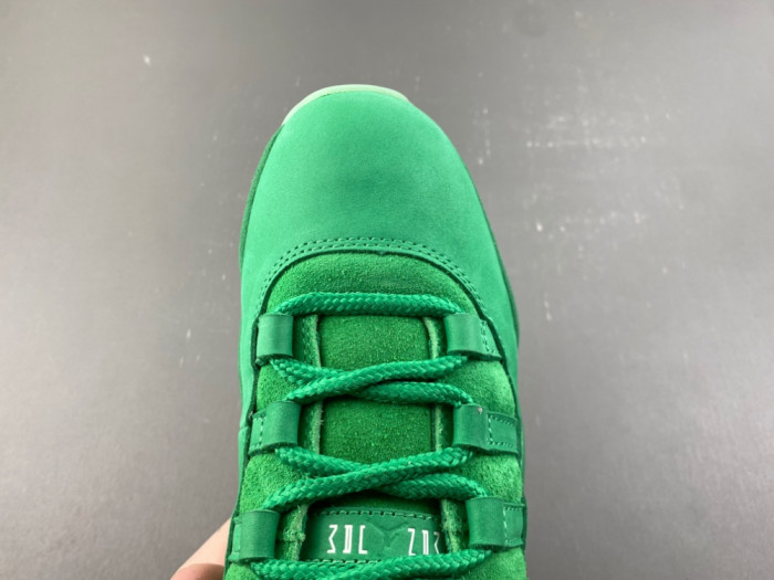 Air Jordan 11 Retro Green Screen Monstars lQ5700-900