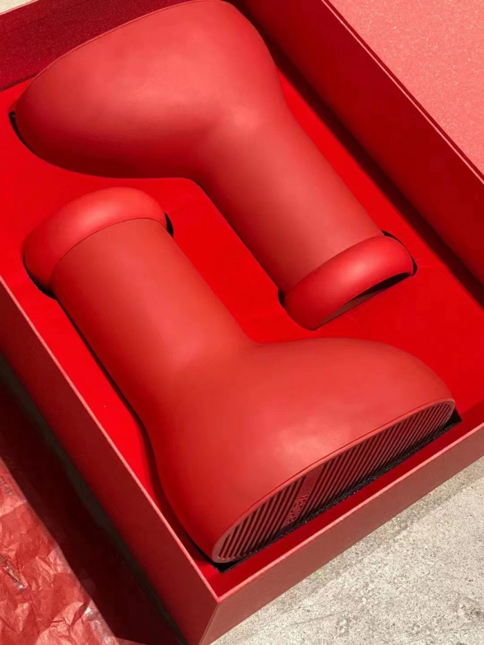 NIKE MSCHF Big Red Boot MSCHF010