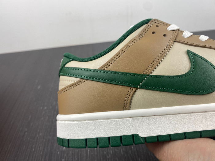 Nike Dunk Low Retro Rattan Gorge Green FB7160-231
